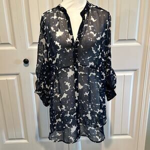 Express Large Semi-Sheer Tunic Button Down Navy Floral Blouse Top
